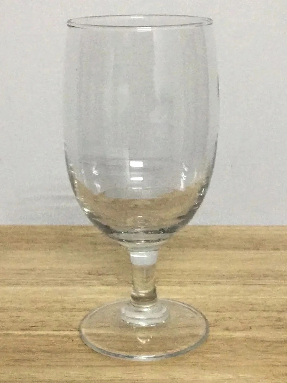 Clear Gold-Rimmed Stemmed Wine Glass